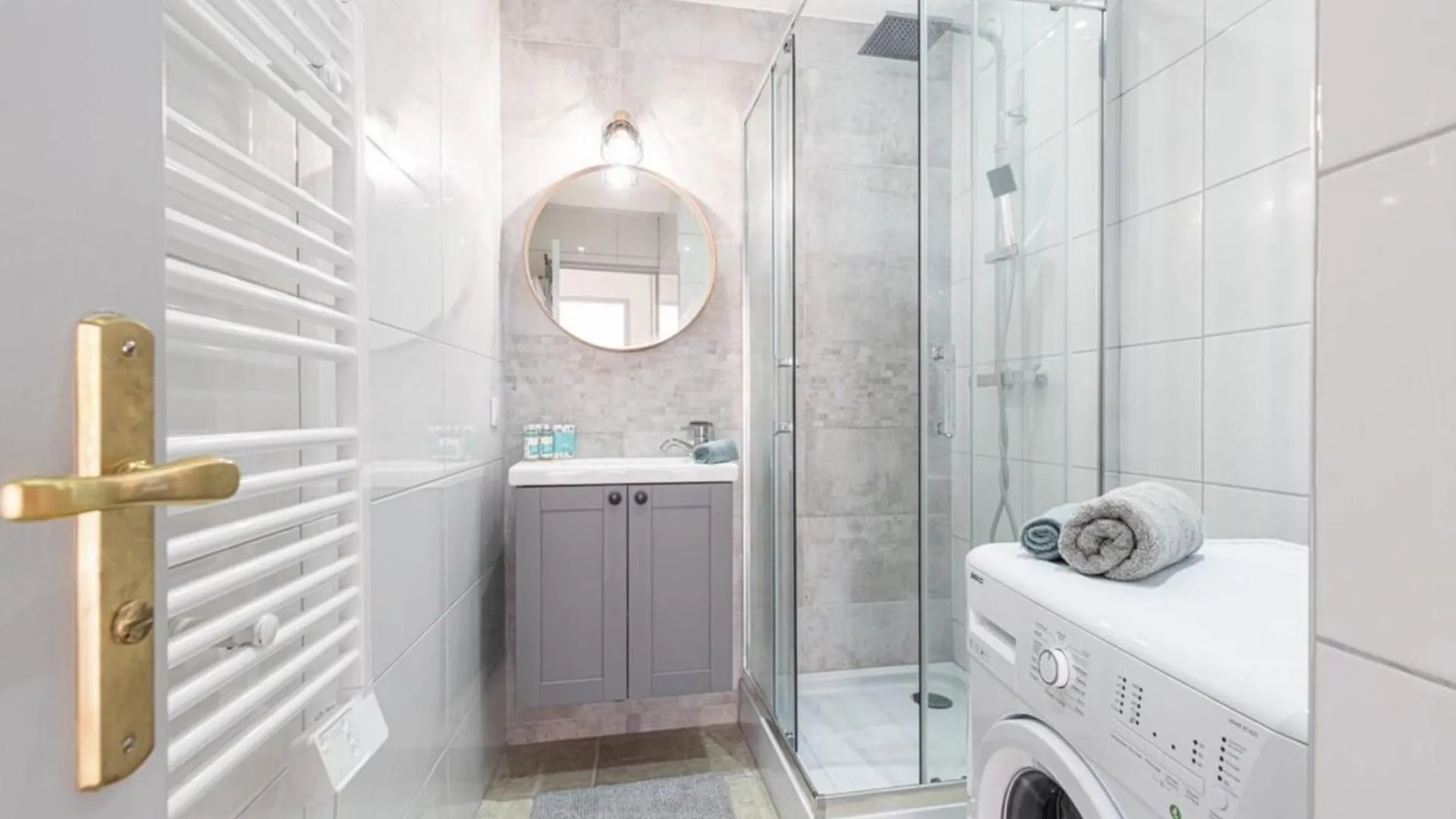 Malonat - Cosy Apart In Old Town W Ac Nizza Apartman